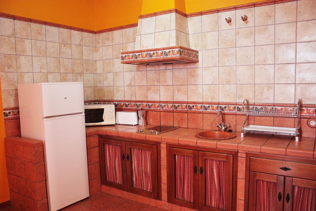 Apartamentos Trinidad Alange Værelse billede