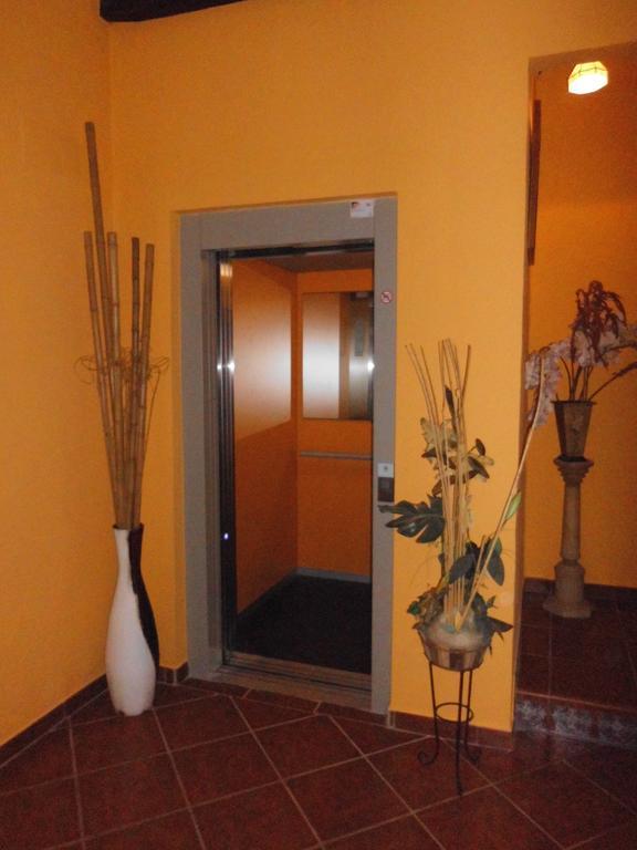 Apartamentos Trinidad Alange Eksteriør billede